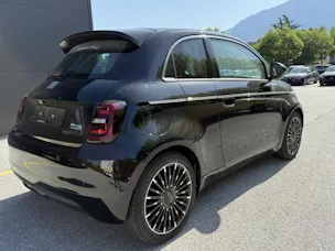 Fiat 500 3+1 el 87 kW La Prima