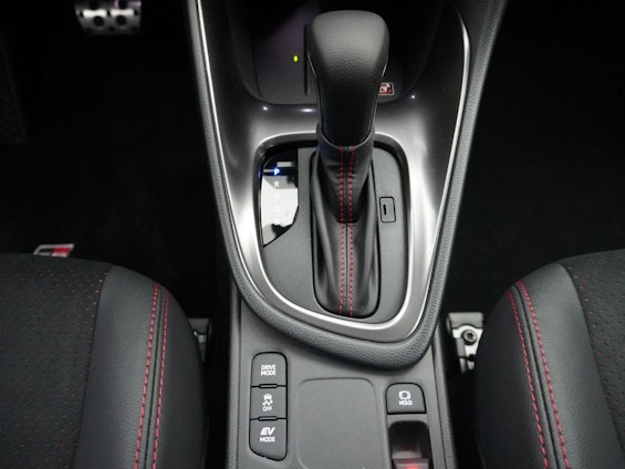 Vehicle image 21