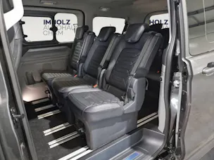 Ford Tourneo Custom Bus 320 L1 2.0 EcoBlue 170 PS Titanium 4x4