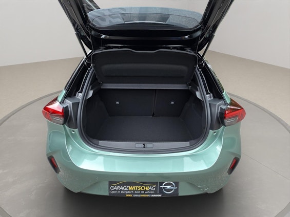 Vehicle image 11 Vehicle image 11