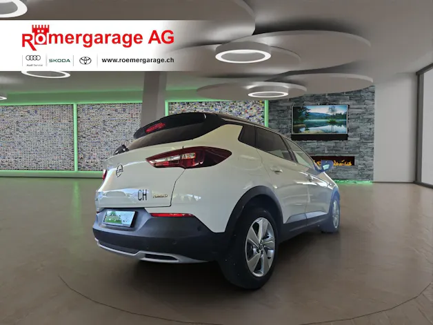 Opel Grandland X 1.6 T Ultimate