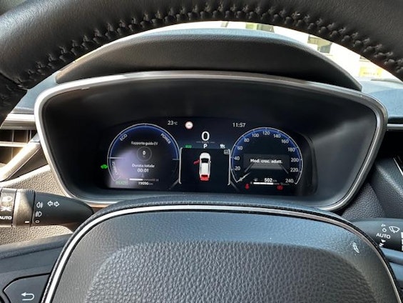 Vehicle image 16 Vehicle image 16