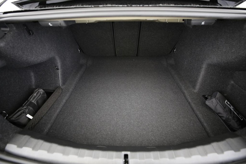 Vehicle image BMW 3 SERIES