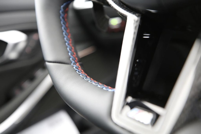 Vehicle image BMW 3 SERIES