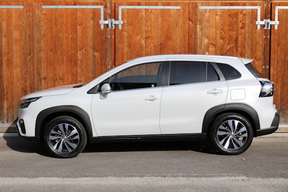 Vehicle image 14