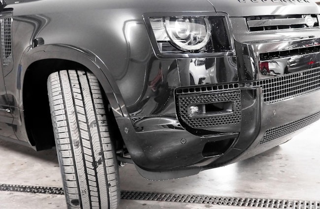 Vehicle image 4 Vehicle image 4