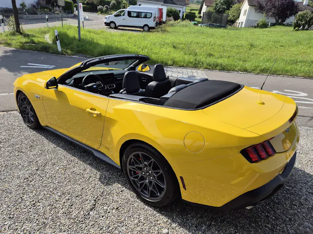 Ford Mustang Convertible 5.0 V8 GT