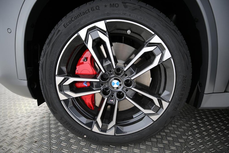 Vehicle image BMW X1