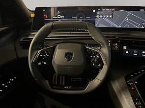 Vehicle image PEUGEOT 3008 e-Launch Edition AWD