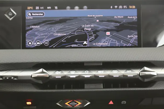 DS Automobiles 4 1.6 E-Tense Trocadero
