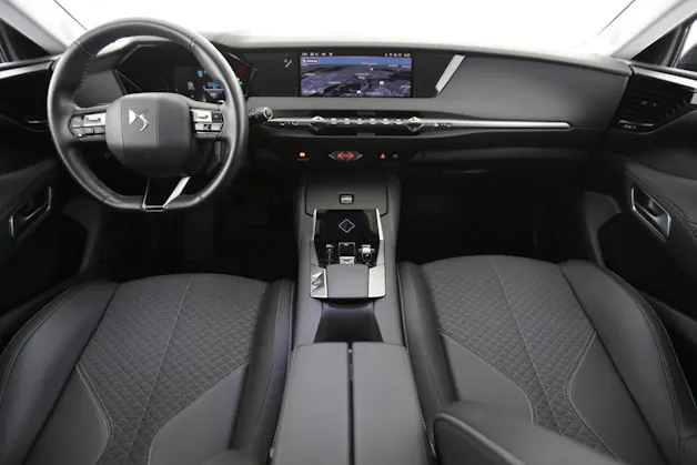 DS Automobiles 4 1.6 E-Tense Trocadero