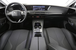 Vehicle image DS AUTOMOBILES DS4 1.6 E-Tense Trocadero