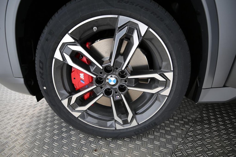 Vehicle image BMW X1