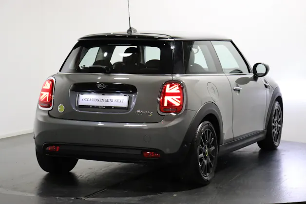 Mini F56 Cooper SE