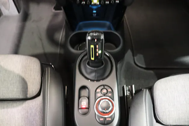 Mini F56 Cooper SE