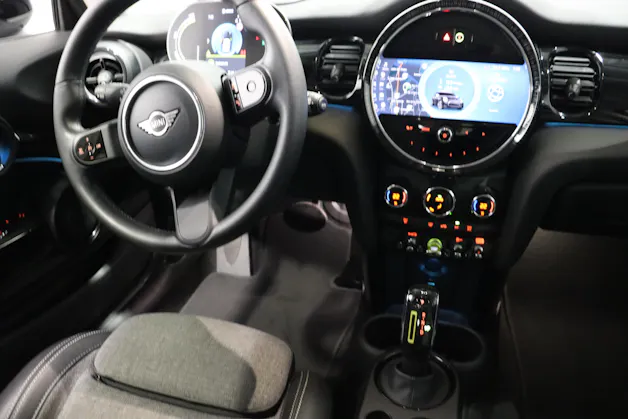 Mini F56 Cooper SE