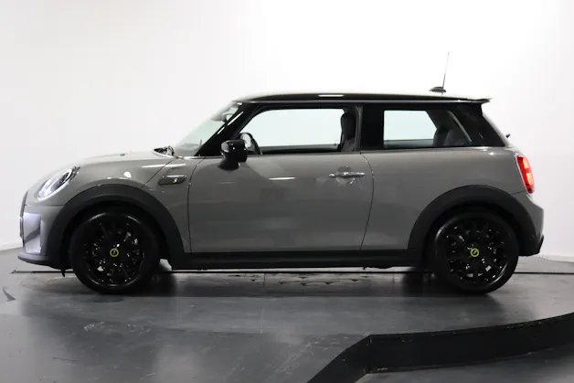 Mini F56 Cooper SE