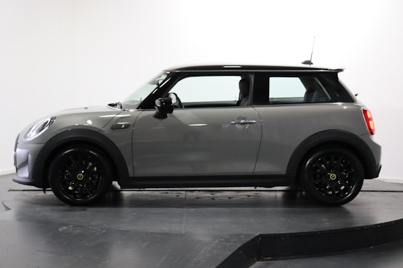 MINI Mini F56 Cooper SE 1