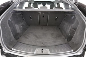 Vehicle image JAGUAR E-Pace 1.5 T 300e R-Dynamic HSE AWD