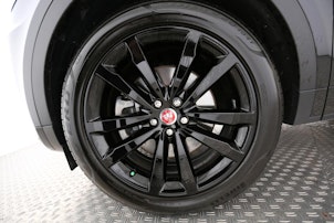 Vehicle image JAGUAR E-Pace 1.5 T 300e R-Dynamic HSE AWD