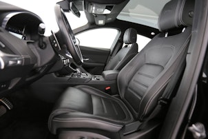 Vehicle image JAGUAR E-Pace 1.5 T 300e R-Dynamic HSE AWD