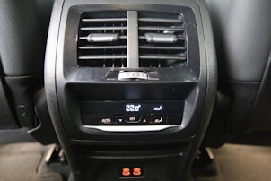 Vehicle image BMW X4 20i xDrive