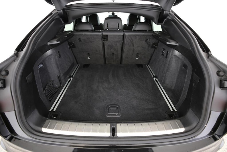 Vehicle image BMW X4