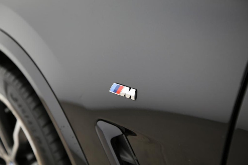 Vehicle image BMW X4