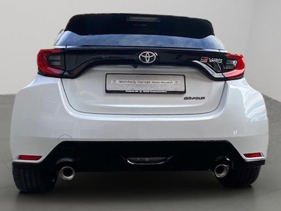 Vehicle image 3 Vehicle image 3