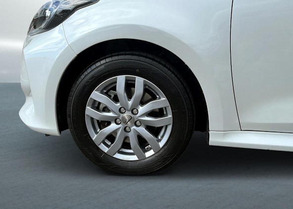 Vehicle image 2 Vehicle image 2