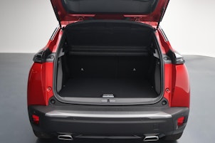 Vehicle image PEUGEOT 2008 1.2 Hybrid GT