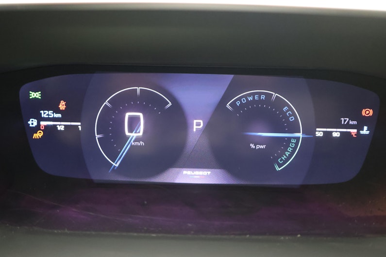 Vehicle image PEUGEOT 2008