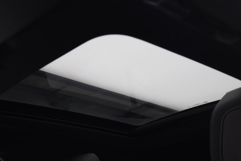 Vehicle image PEUGEOT 2008