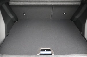 Vehicle image PEUGEOT 2008 1.2 Hybrid GT