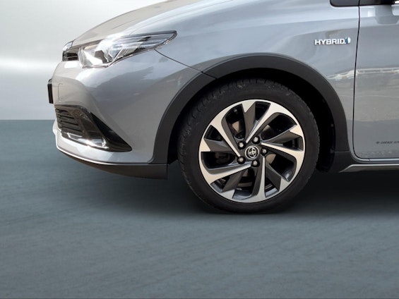 Vehicle image 4 Vehicle image 4