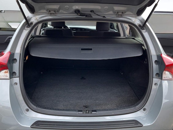 Vehicle image 23 Vehicle image 23