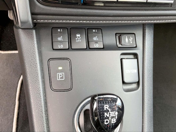 Vehicle image 25 Vehicle image 25