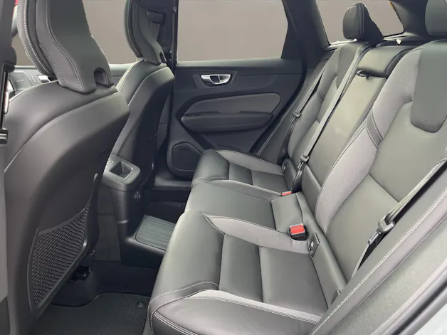 Volvo XC60 2.0 T6 TE Black Edition eAWD