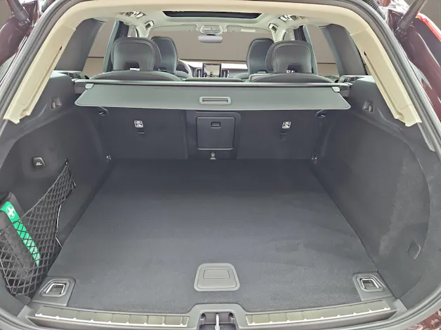 Volvo XC60 2.0 T8 TE Ultra Dark eAWD