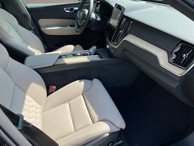 Volvo XC60 2.0 T8 TE Ultra Dark eAWD