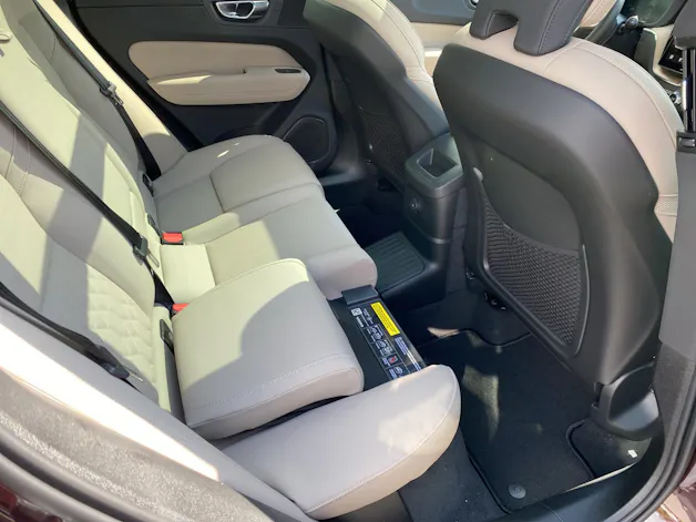 Volvo XC60 2.0 T8 TE Ultra Dark eAWD