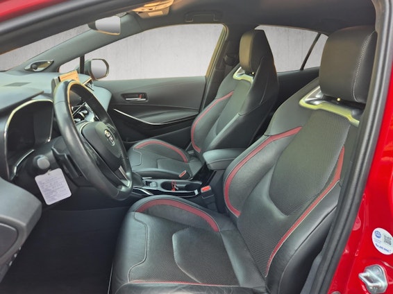 Vehicle image 25 Vehicle image 25