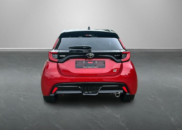 Vehicle image 4 Vehicle image 4