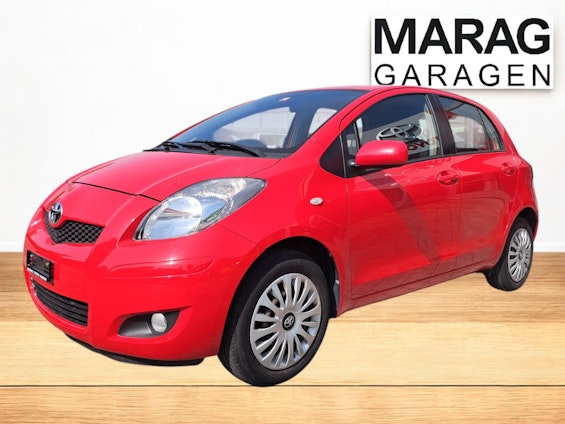 First vehicle image