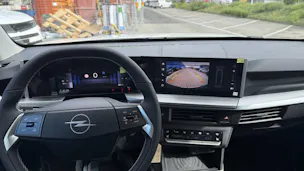 Opel Frontera 1.2 T HEV Edition