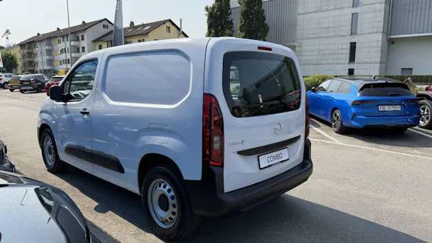 Opel Combo-e Cargo 2.4 t Electric