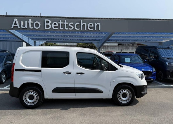 Vehicle image 7 Vehicle image 7