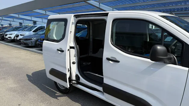 Opel Combo-e Cargo 2.4 t Electric