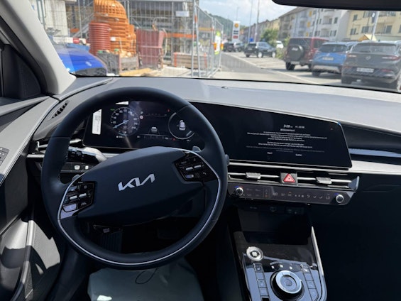 Fahrzeugbild 8 Fahrzeugbild 8