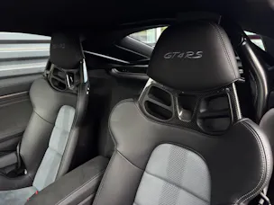 Porsche 718 Cayman GT4 RS
